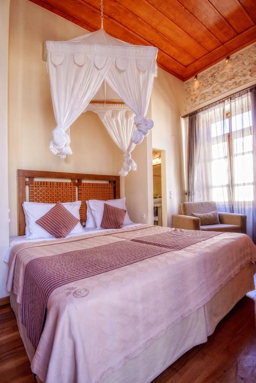 Leo Hotel 3*